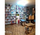 کتابفروشی «فقط کتاب» - فضای درونی