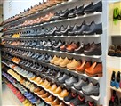فروشگاه بزرگ کفش و کتونی آرجی - کفش مردانه کرج