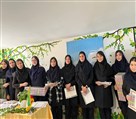 دبیرستان غیردولتی دخترانه دوره دوم فرآموز - تقدیر از دانش آموزان برتر 