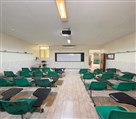 دبیرستان پسرانه دکتر معین (شعبه 1) - کلاس هوشمند